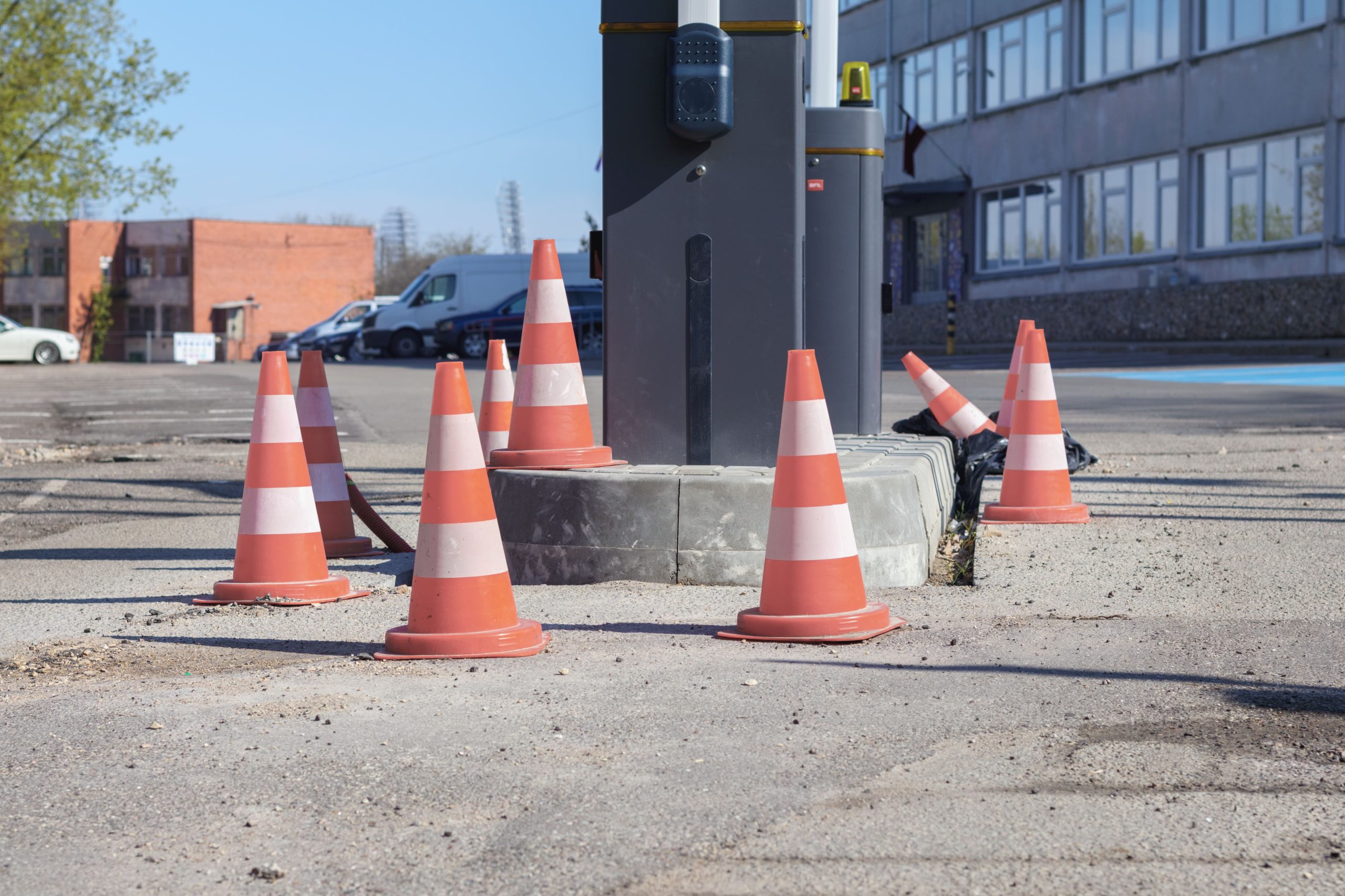 cones-demarcating-road-street-construction-site-min