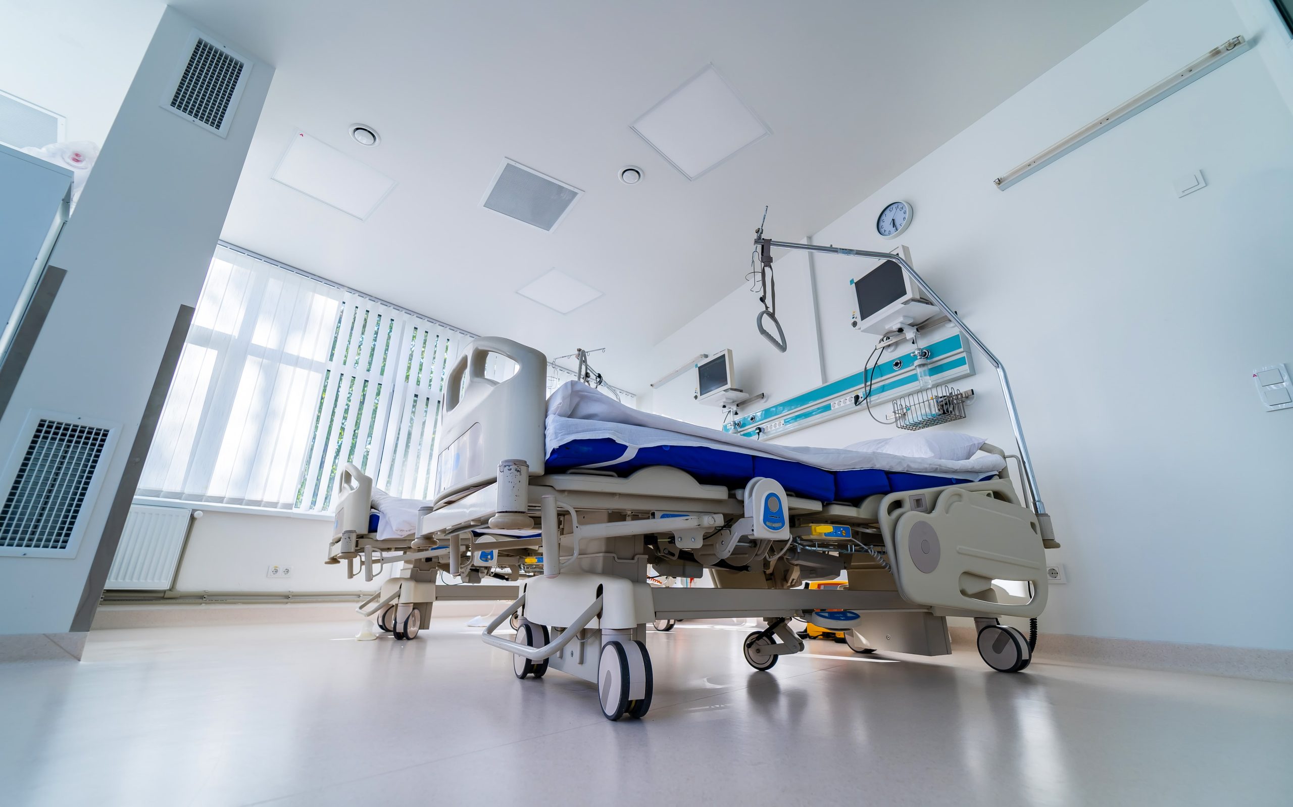 modern-equipment-operating-room-medical-devices-neurosurgery-background-operating-theatre-selective-focus-min